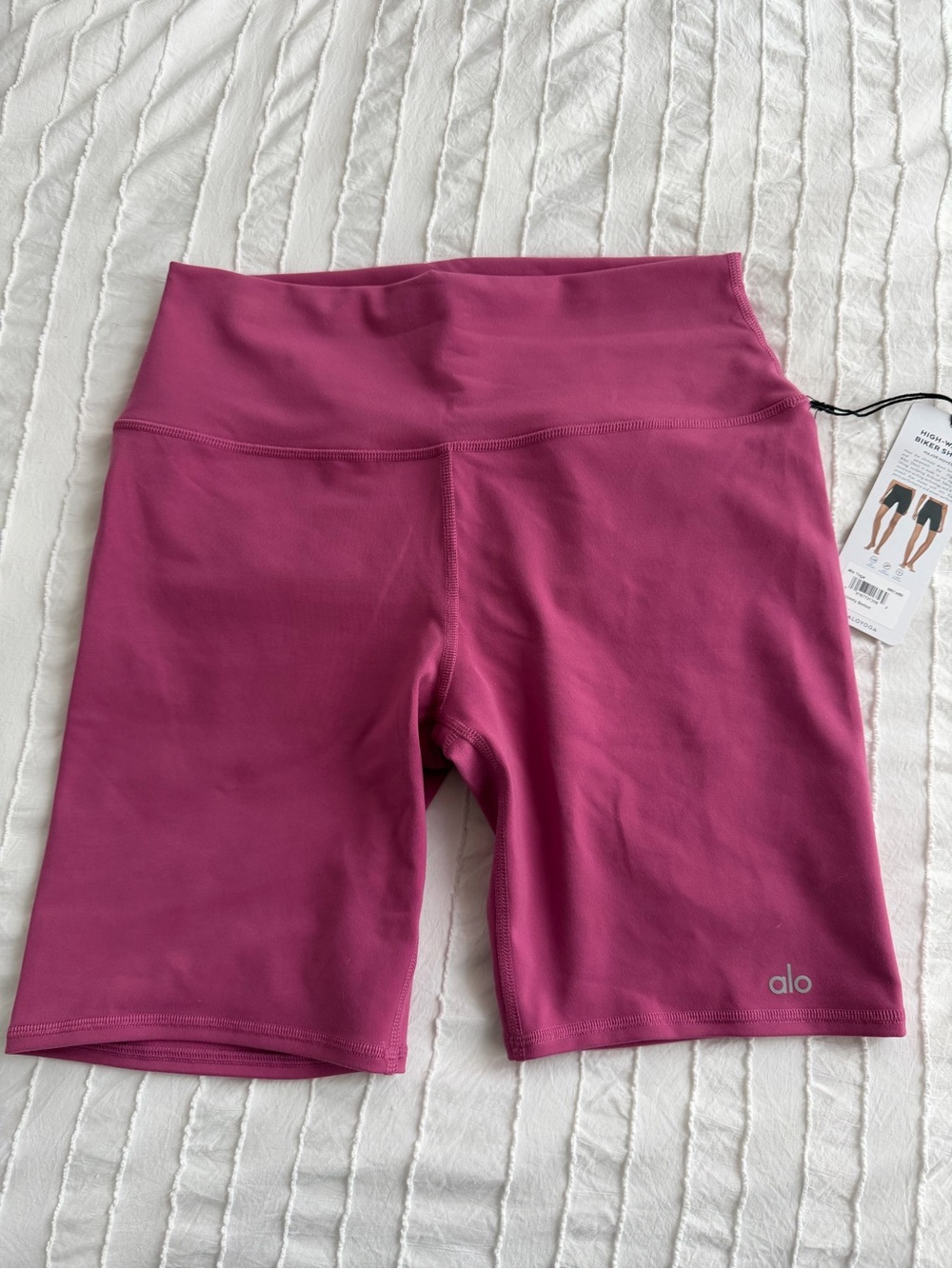 ALO Yoga High-Rise Bike Shorts in Berry Pink